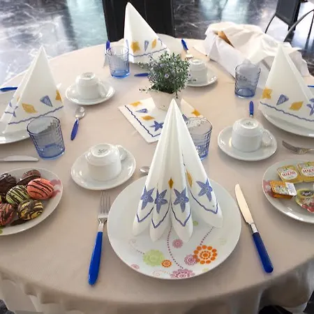 Olympic Kosher Holidays מלון *